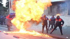 protesta molotov