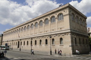 Façade_de_la_Bibliothèque_Sainte-Geneviève_sud-est-