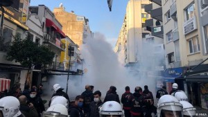 Protesta kundër emërimit të rektorit të ri, Stamboll